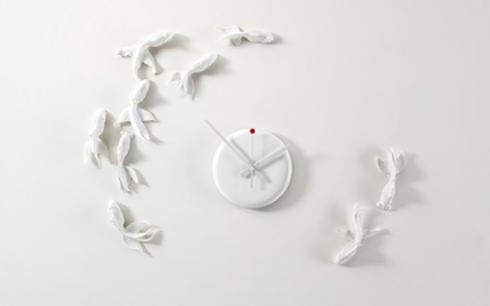 动静间的流淌美学~金鱼挂钟：Goldfish Series